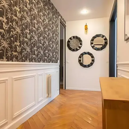 Tbs 318 - Superb With Eiffel Tower View *