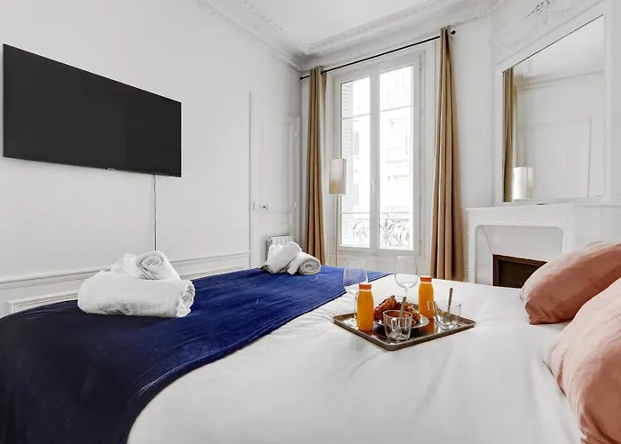 Tbs 318 - Superb With Eiffel Tower View * 파리