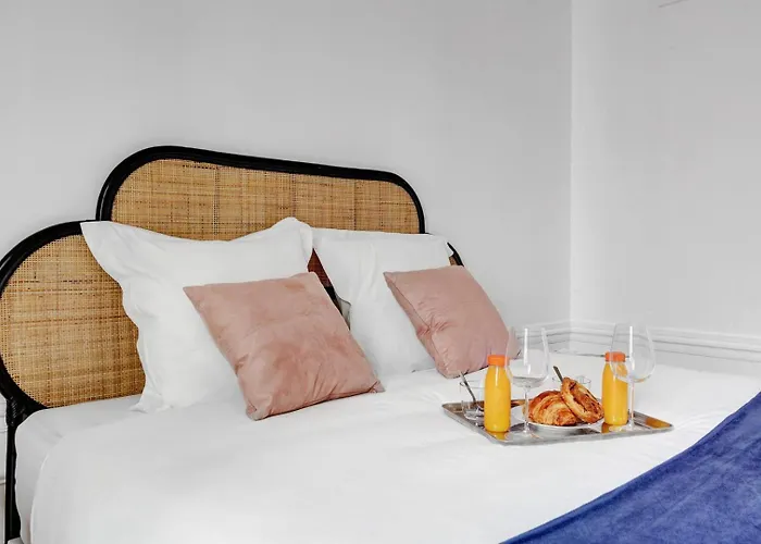 Tbs 318 - Superb With Eiffel Tower View 파리